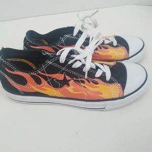 Converse One Star Shoes Sz3 Kids Flames